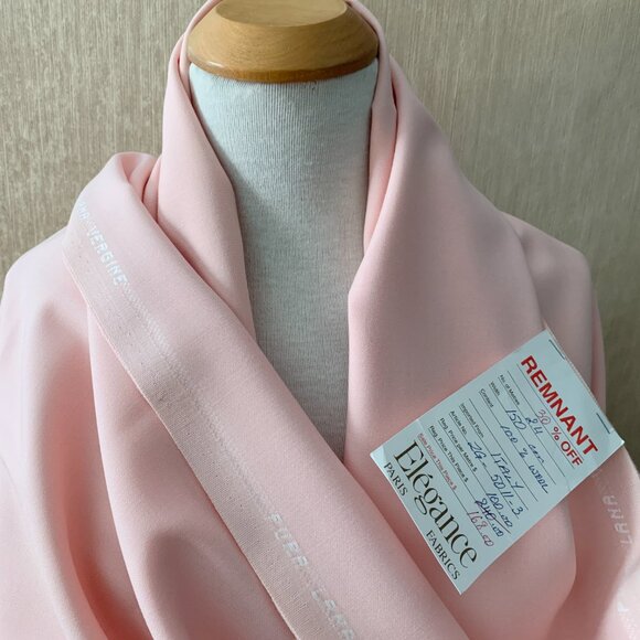 Pure Wool Light Pink Italian Sewing Fabric Remnant - Picture 5 of 8